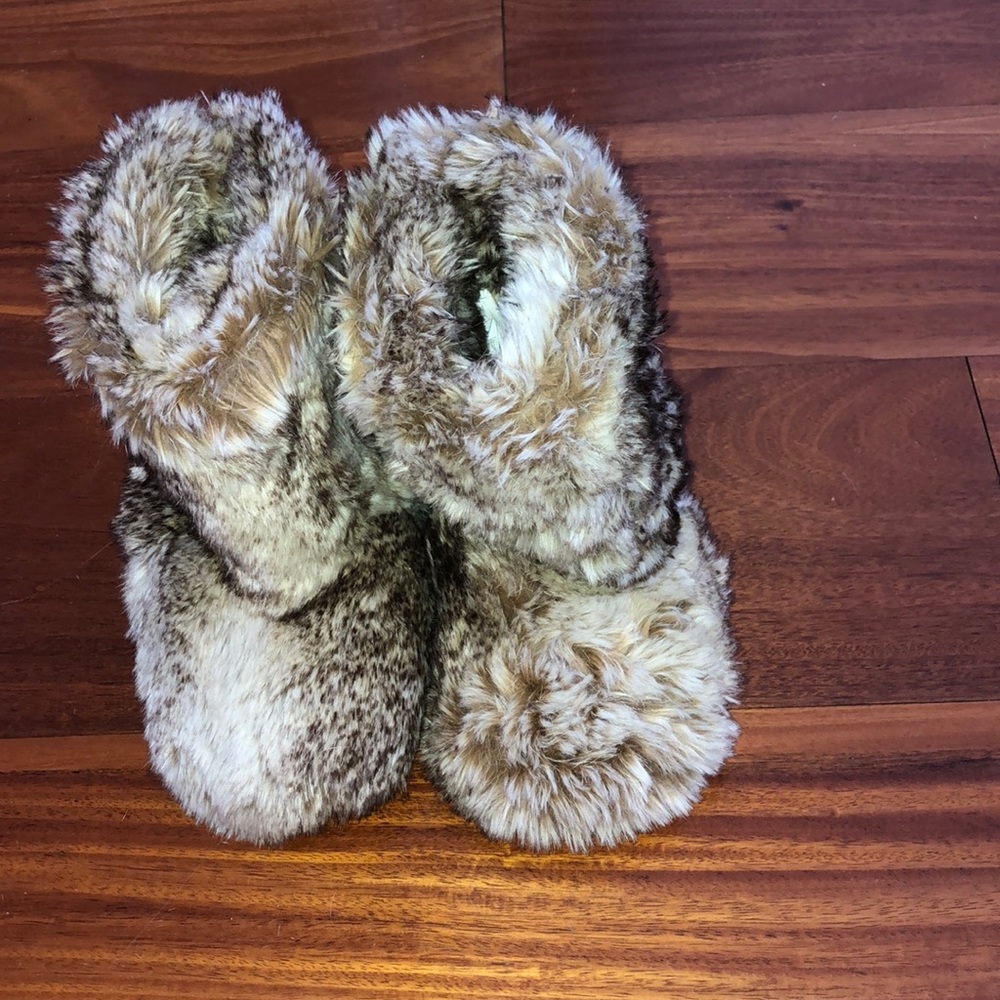 Girls Pottery Barn Fur Boot Slippers Size Small
